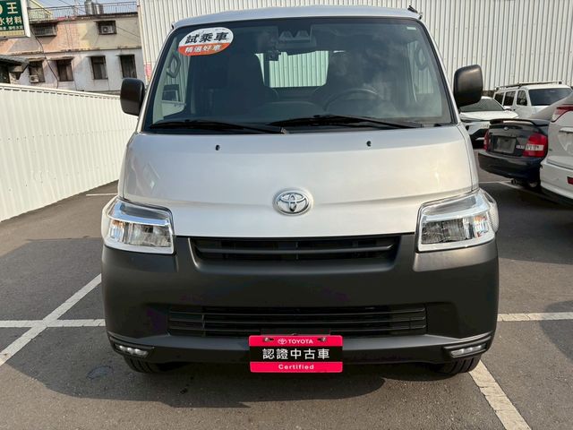 TOWN ACE 1.5  第2張相片