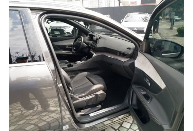 Peugeot 3008  第19張相片