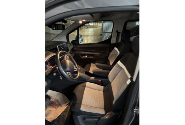 Citroen BERLINGO  第9張相片