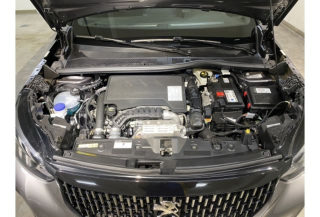Peugeot 2008  第8張相片