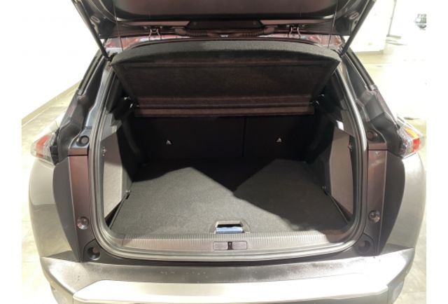 Peugeot 2008  第12張相片