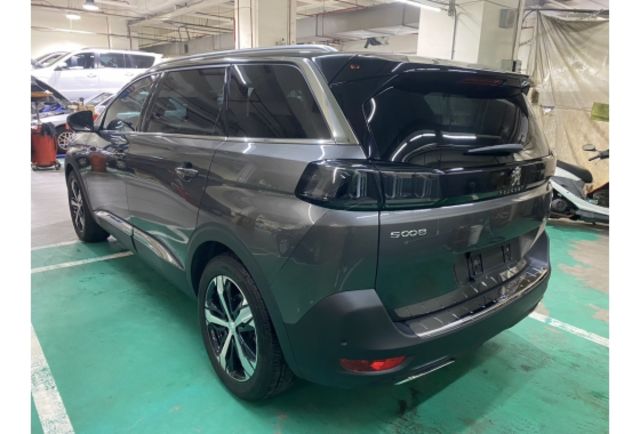 Peugeot 5008  第6張相片