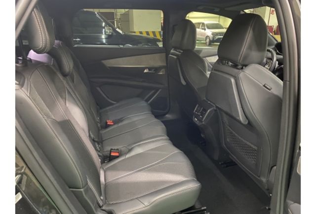 Peugeot 5008  第12張相片