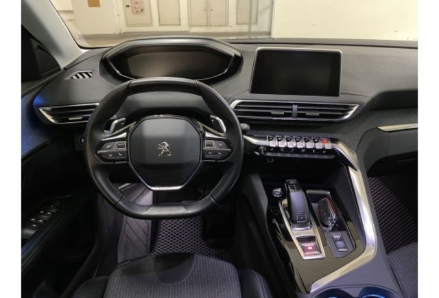 Peugeot 5008  第18張相片