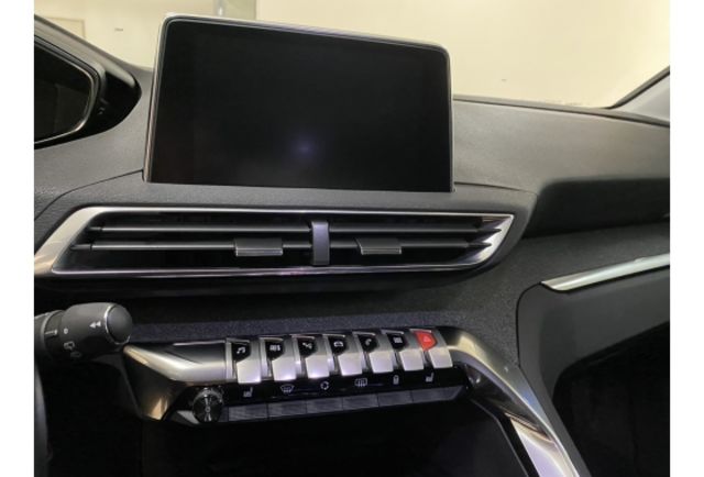 Peugeot 5008  第19張相片