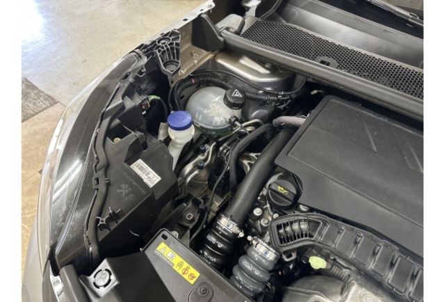 Peugeot 2008  第16張相片