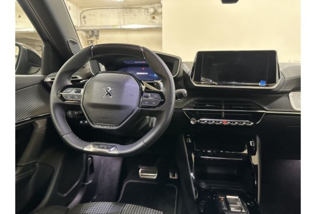 Peugeot 2008  第20張相片