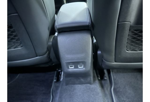 Peugeot 2008  第28張相片