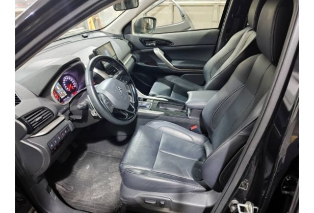 Mitsubishi Eclipse Cross  第12張相片