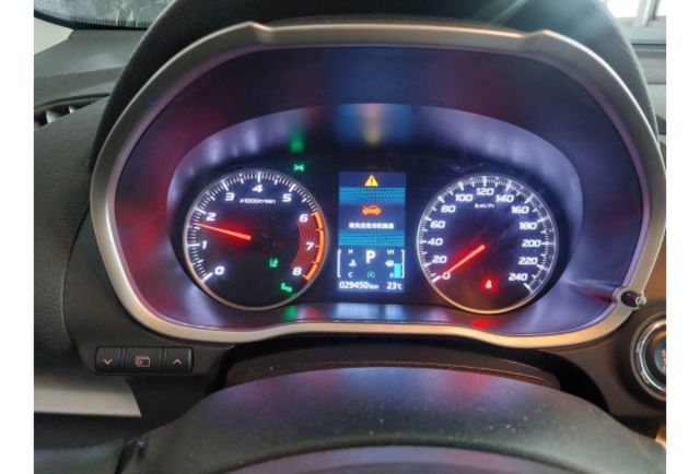 Mitsubishi Eclipse Cross  第15張相片