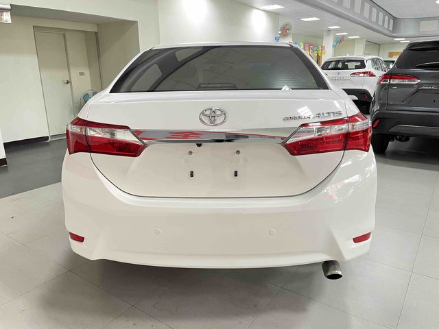 ALTIS 1.8  第6張相片