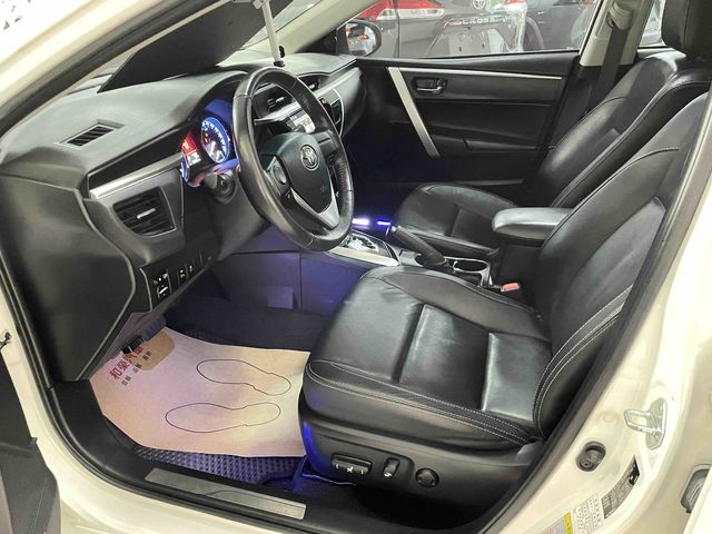 ALTIS 1.8  第8張相片