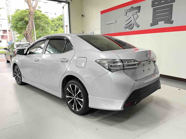 ALTIS 1.8  第5張相片