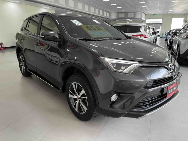 RAV4 2.0  第3張相片
