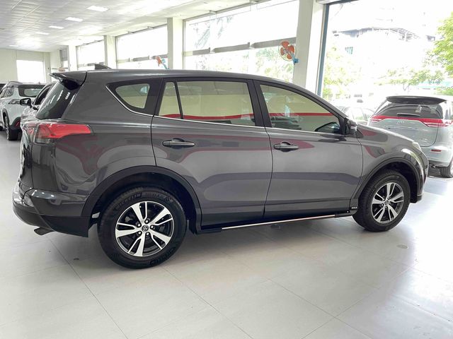 RAV4 2.0  第4張相片