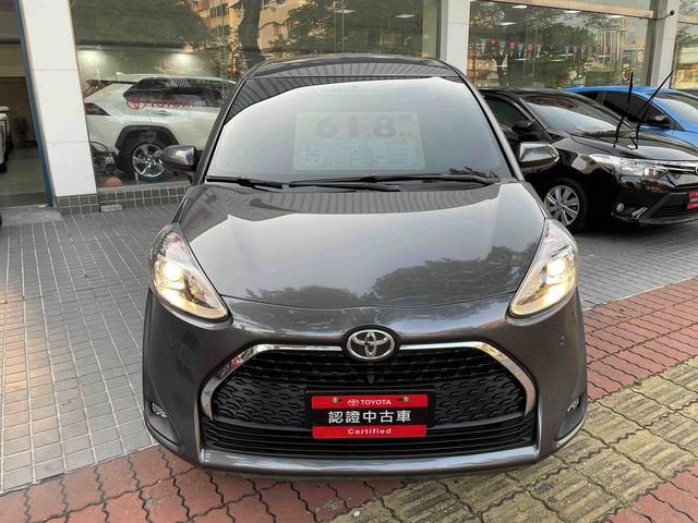 SIENTA 1.8  第2張相片