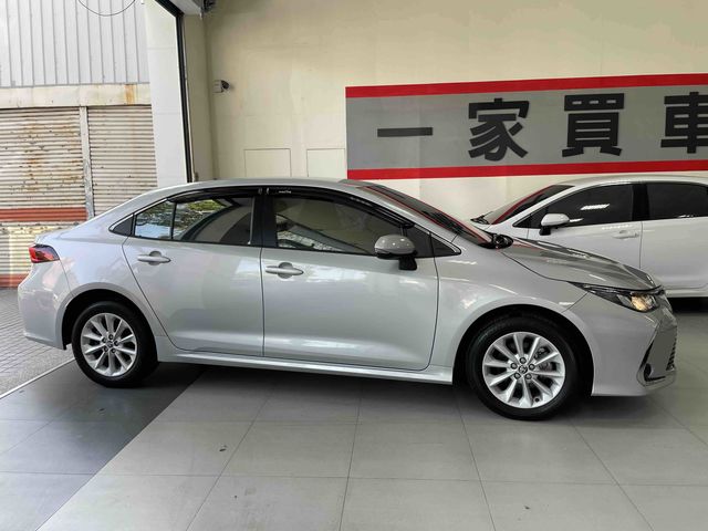 ALTIS 1.8  第4張相片