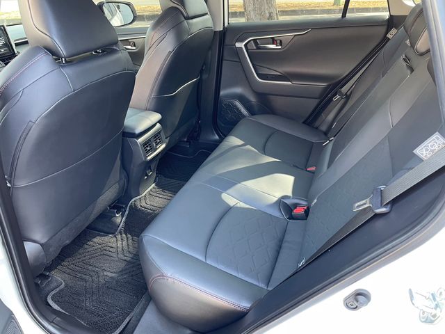 RAV4 2.0  第10張相片