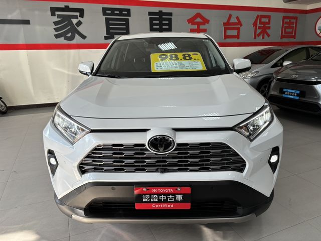 RAV4 2.0  第2張相片