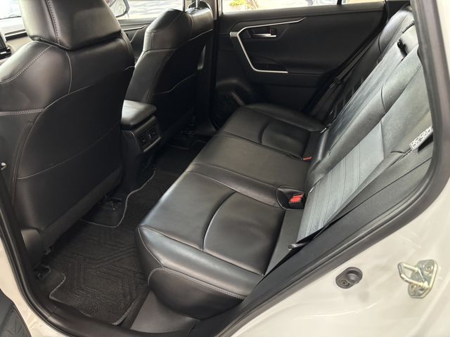 RAV4 2.0  第9張相片