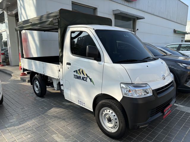 TOWN ACE 1.5  第3張相片