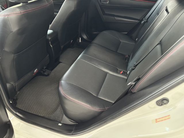 ALTIS 1.8  第9張相片