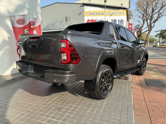 HILUX  第5張相片