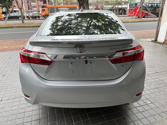 ALTIS 1.8  第6張相片