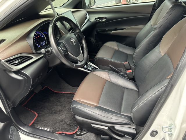 YARIS 1.5  第8張相片