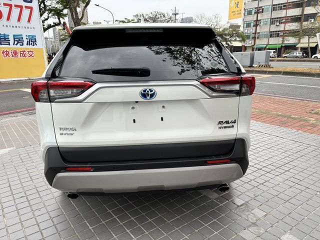 RAV4 2.5 HV  4WD  第6張相片