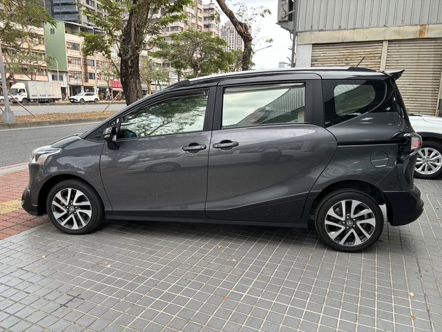 SIENTA 1.8  第4張相片