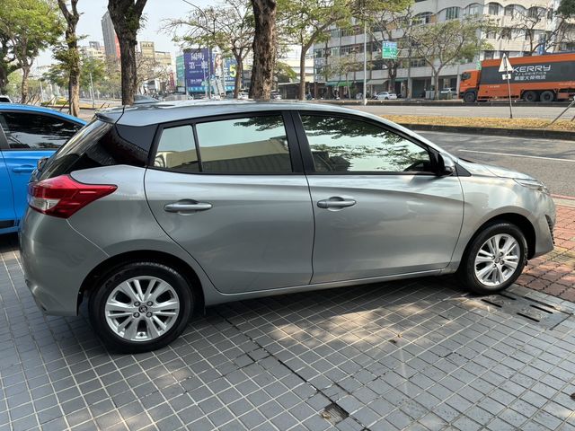 YARIS 1.5  第4張相片