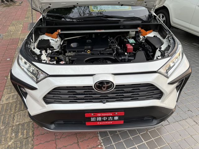 RAV4 2.0  第10張相片
