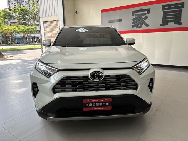 RAV4 2.0  第2張相片