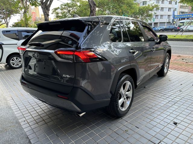 RAV4 2.0  第5張相片