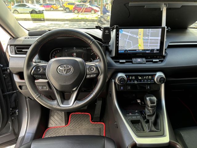 RAV4 2.0  第7張相片