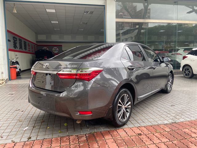 ALTIS 1.8  第5張相片