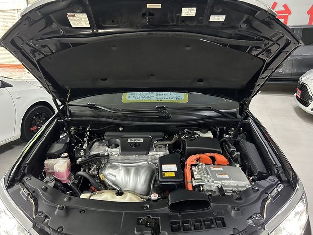 CAMRY 2.5 HV  第10張相片