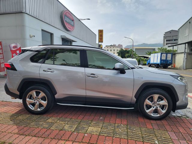 RAV4 2.5 HV  第4張相片
