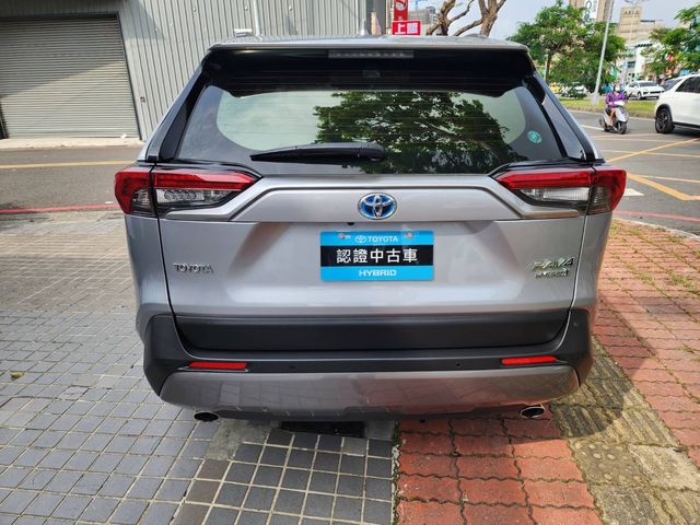 RAV4 2.5 HV  第6張相片