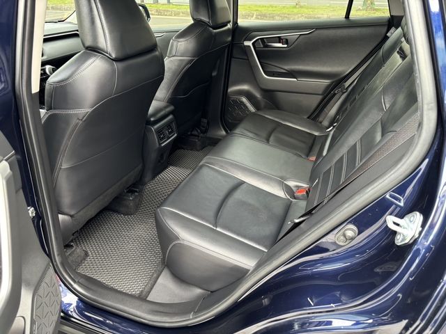 RAV4 2.0  第9張相片