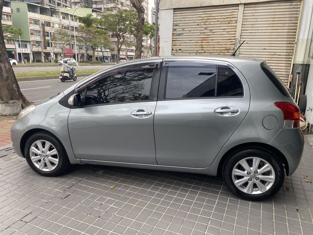 YARIS 1.5  第4張相片