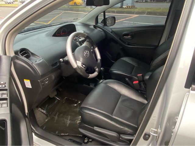 YARIS 1.5  第8張相片