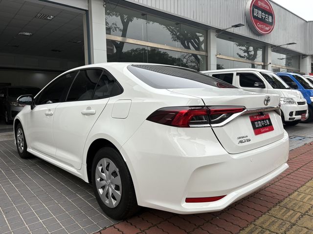 ALTIS 1.8  第5張相片