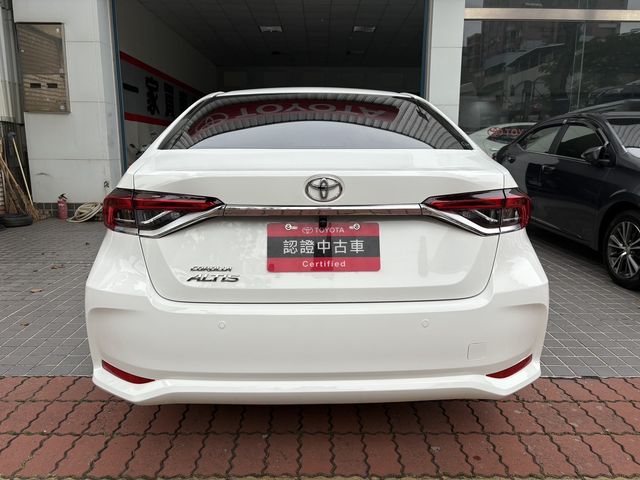 ALTIS 1.8  第6張相片