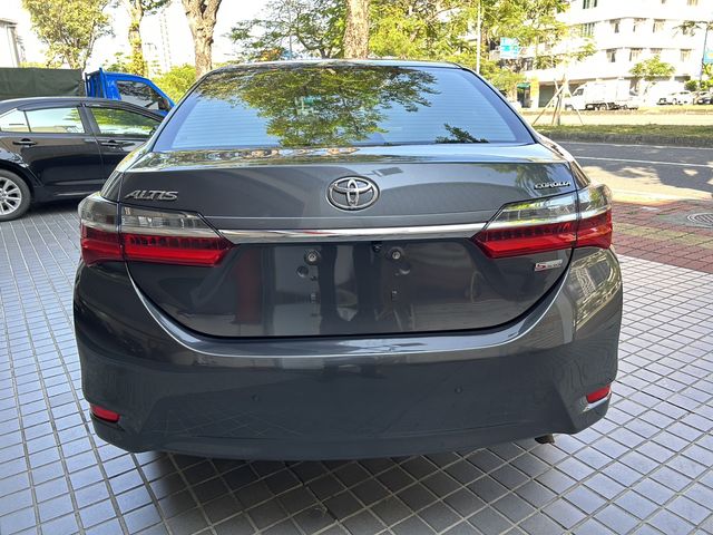 ALTIS 1.8  第6張相片