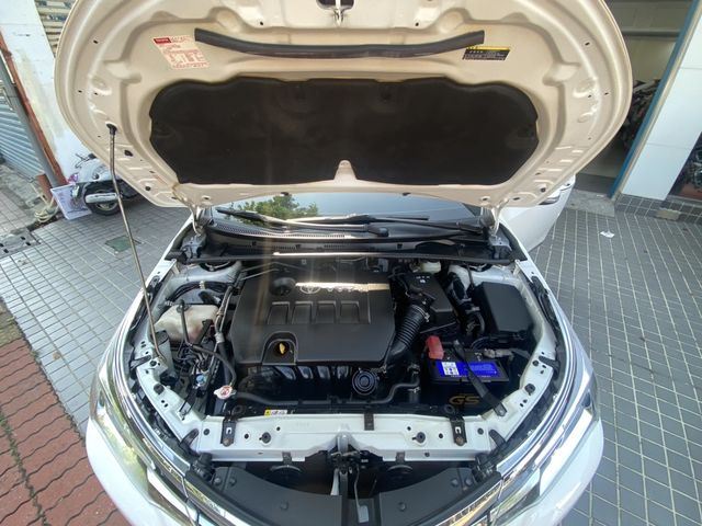 ALTIS 1.8  第9張相片