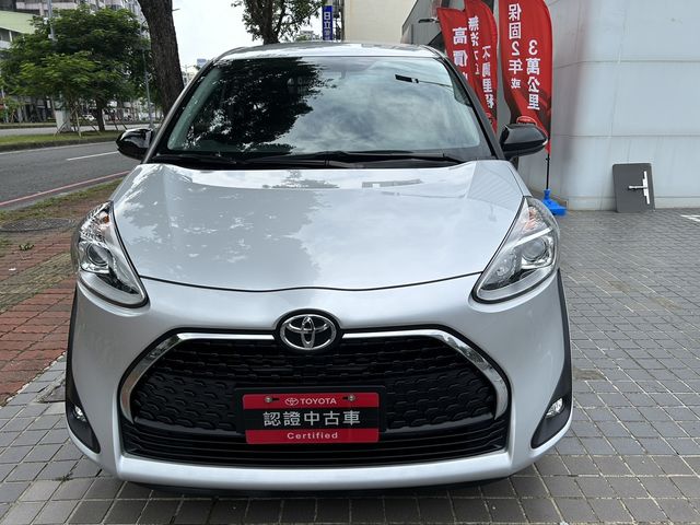 SIENTA 1.8  第2張相片