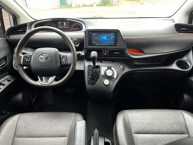 SIENTA 1.8  第7張相片