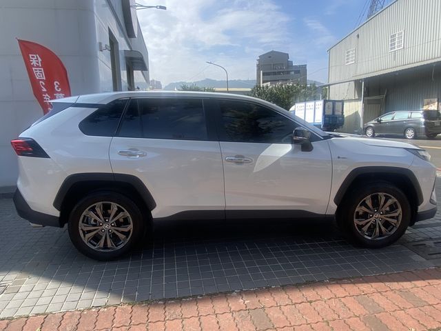 RAV4 2.5 HV  第4張相片